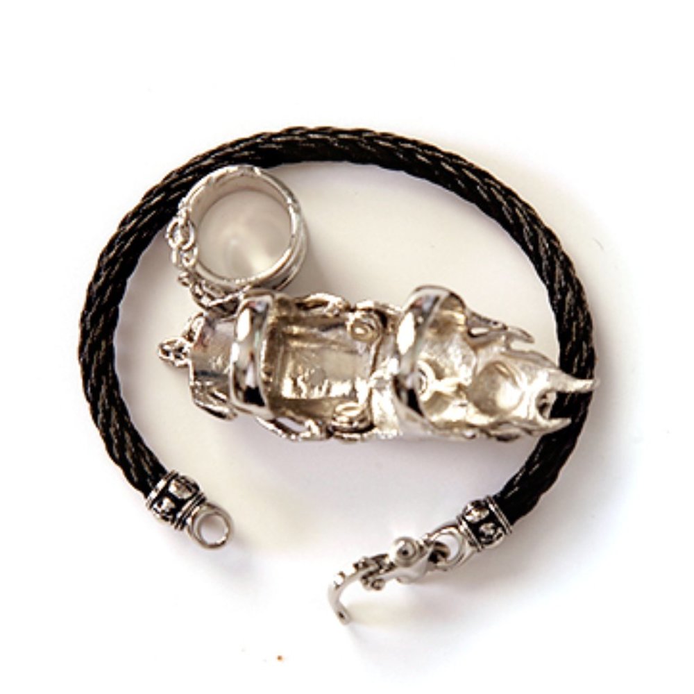 Vongola Steampunk Goth Skull Ring & Skull Bracelet - Picture 4 of 10